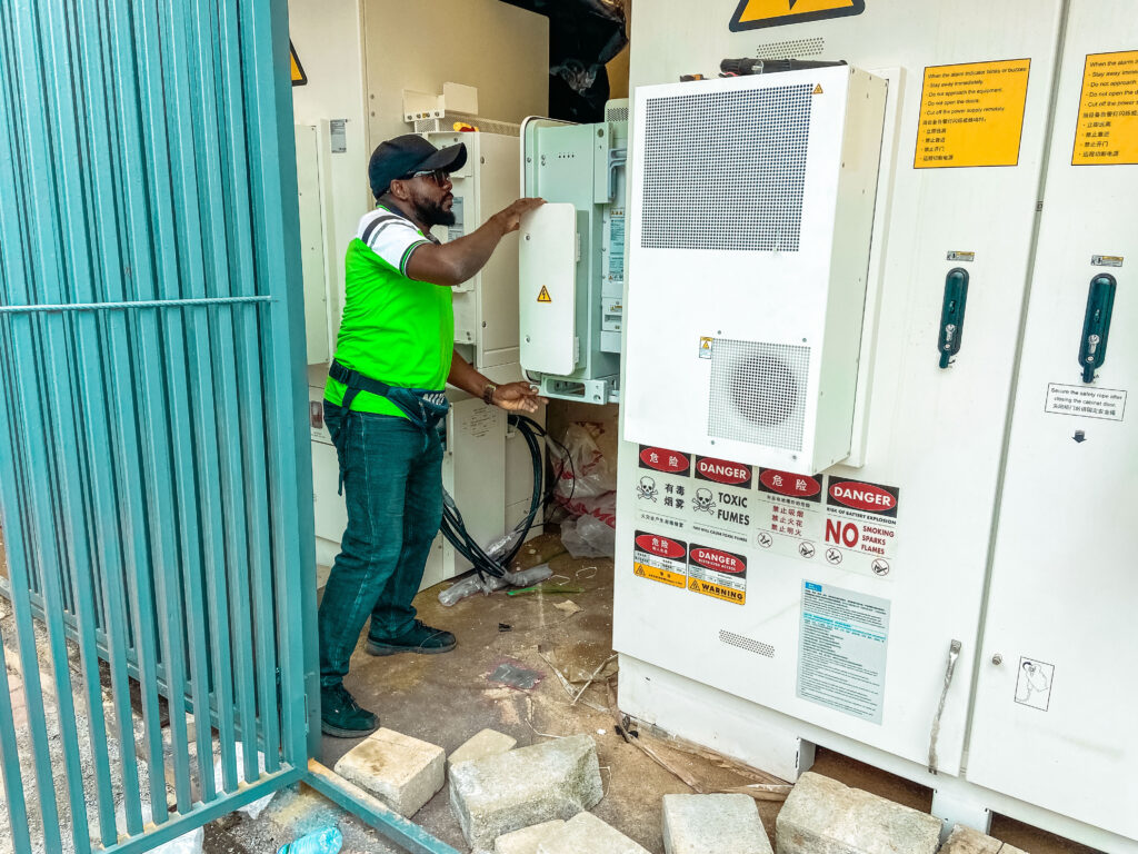 supremo solar engineer ( CEO of supremo solar )